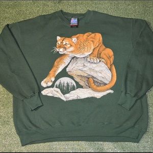 Vintage Cougar Big Print Crewneck!